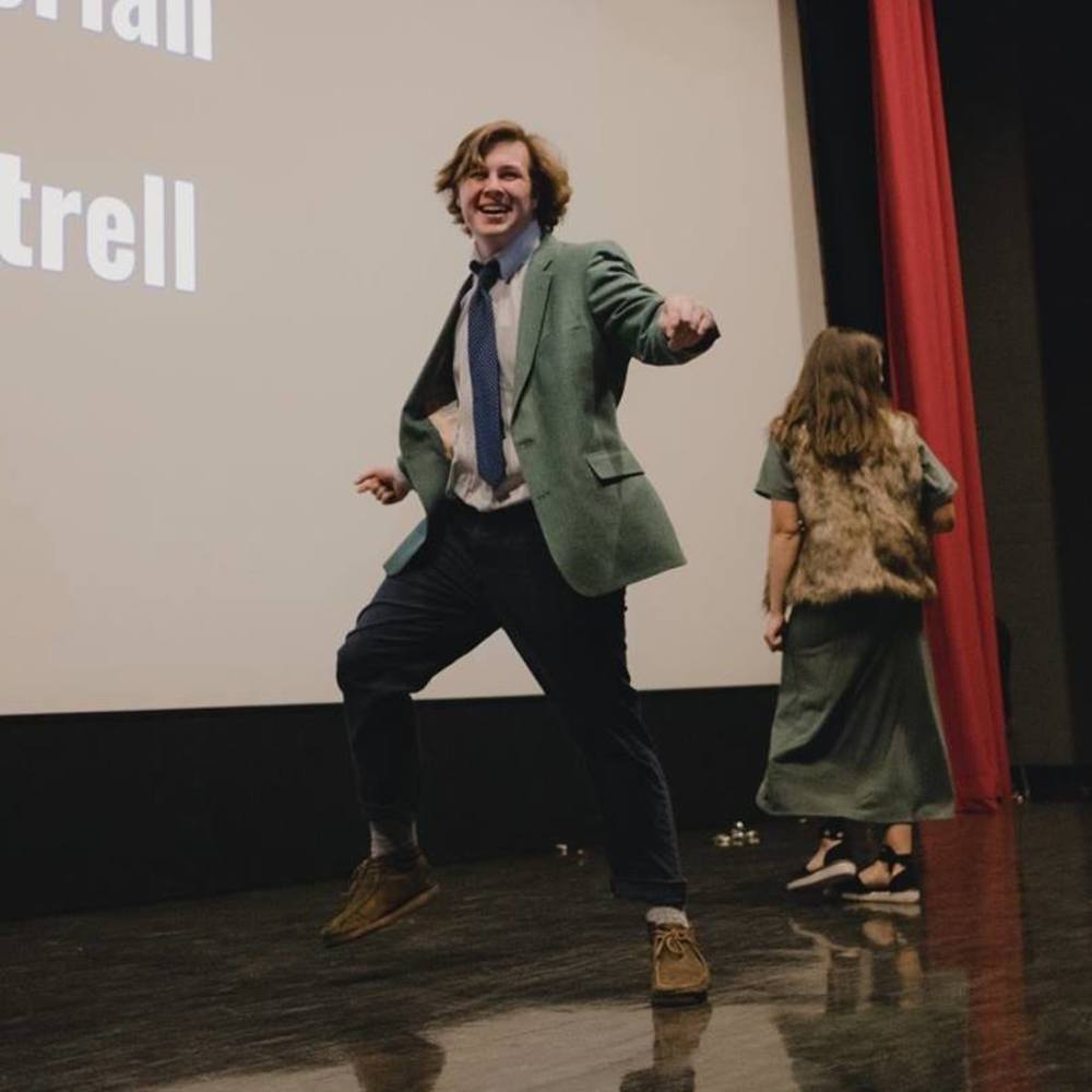 Meet your Posher, Sam